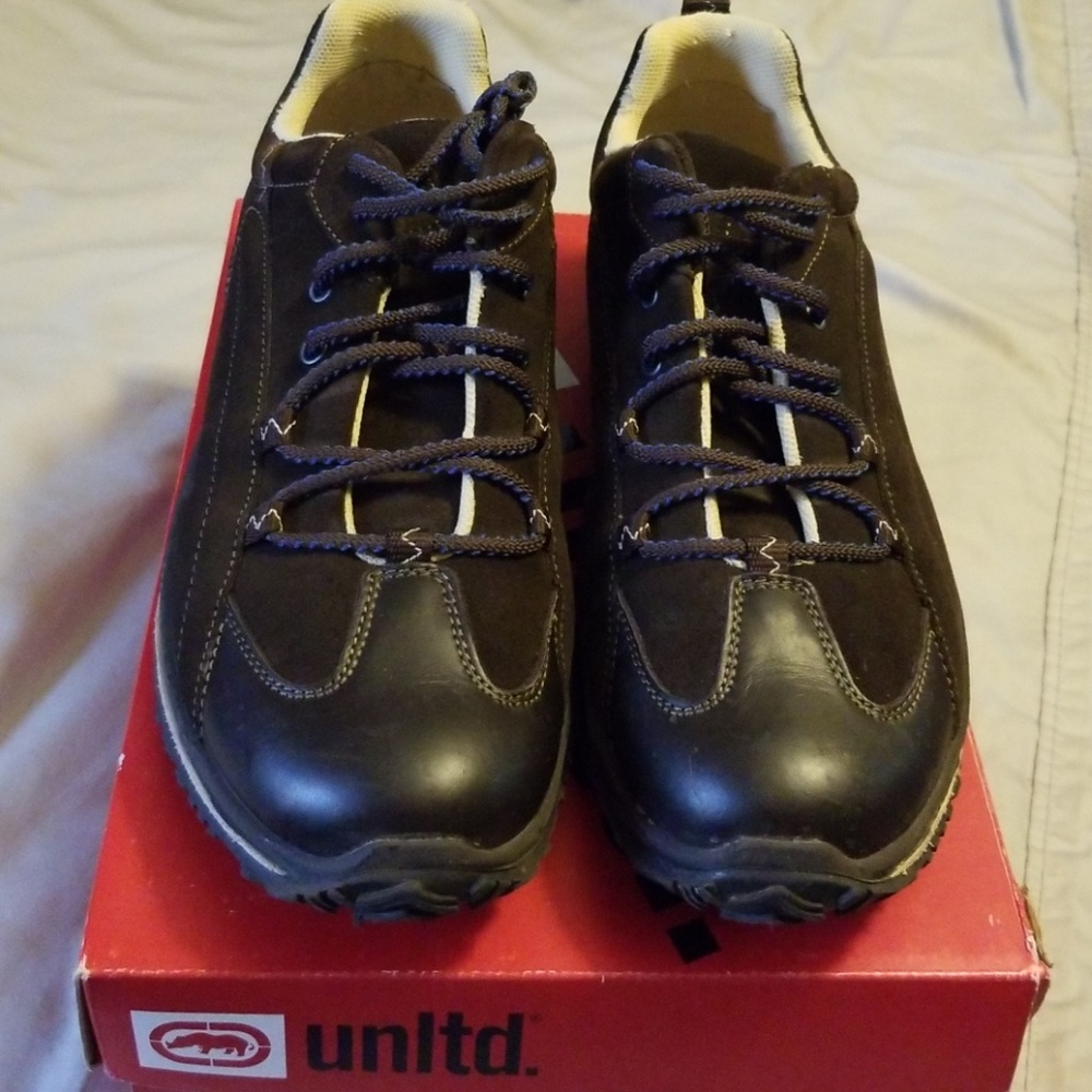 Mens shoes